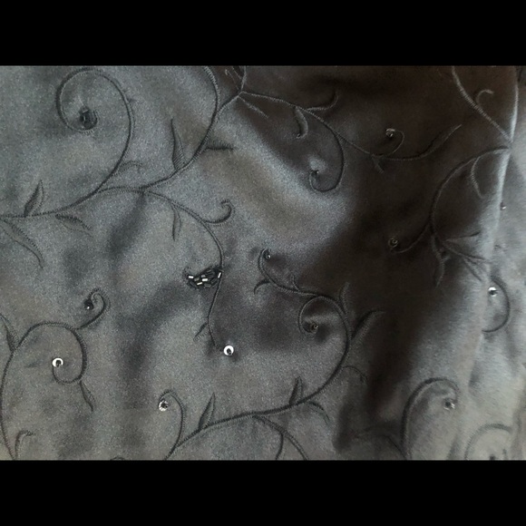 Coldwater Creek Beautiful beaded 2 layer tank - Picture 2 of 3